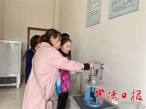 常德市采取“雙隨機、一公開”，抽檢22家預拌砼、預拌砂漿生產企業